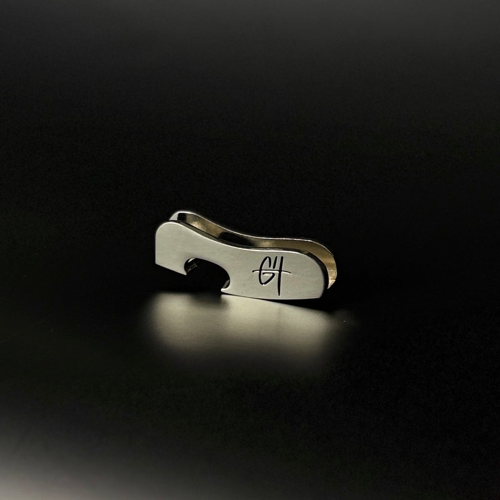 ‘Buzz Brim’ Bottle Opener