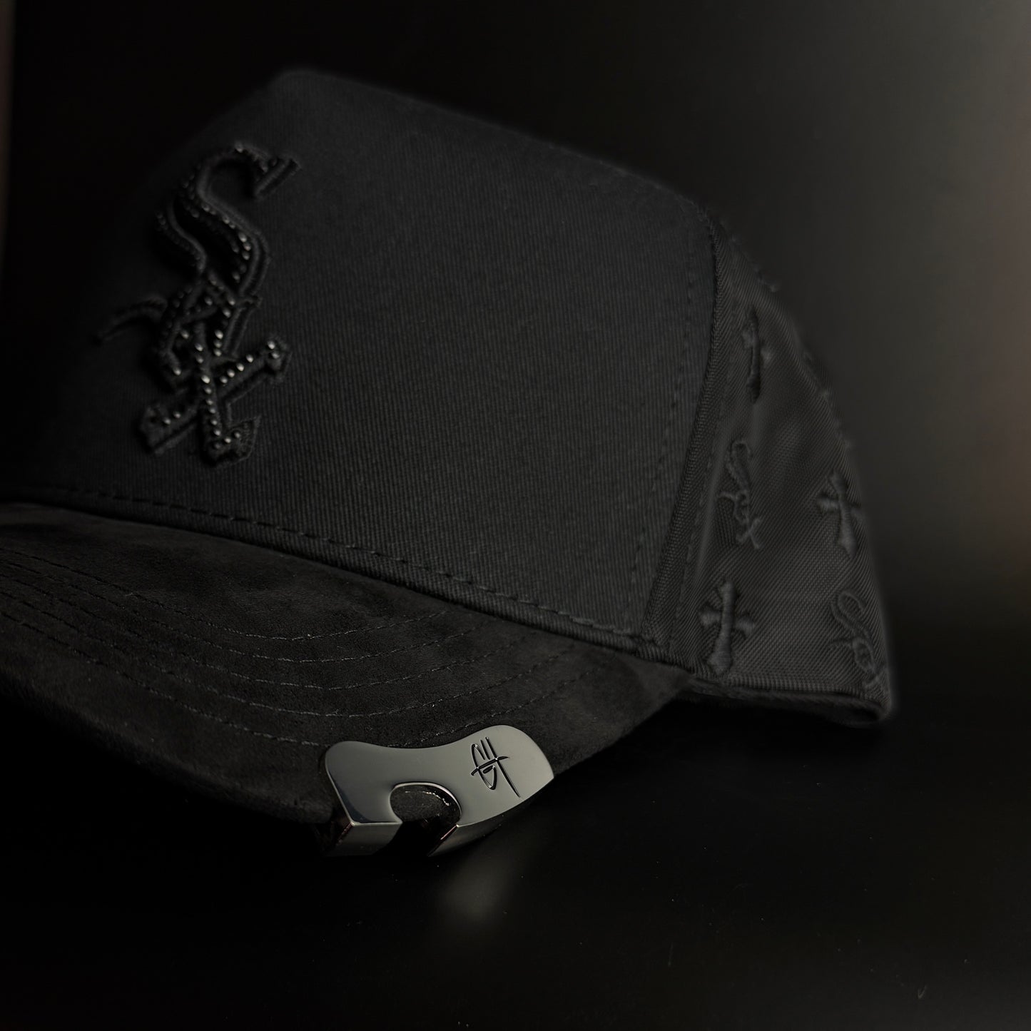 ‘Buzz Brim’ Bottle Opener